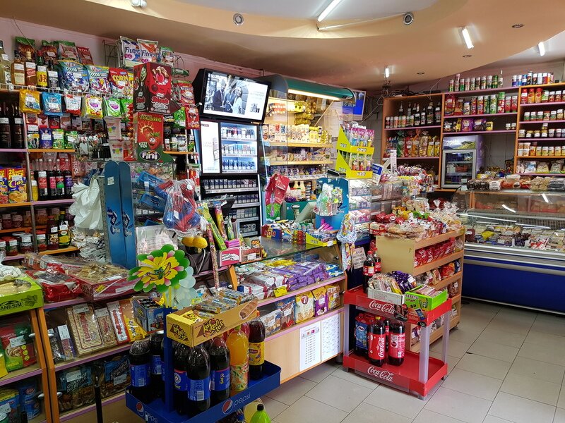 Lucrator comercial